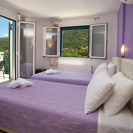 Regina Ioanna Villa Agia Efimia