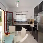 Regina Ioanna * איה אפימיה